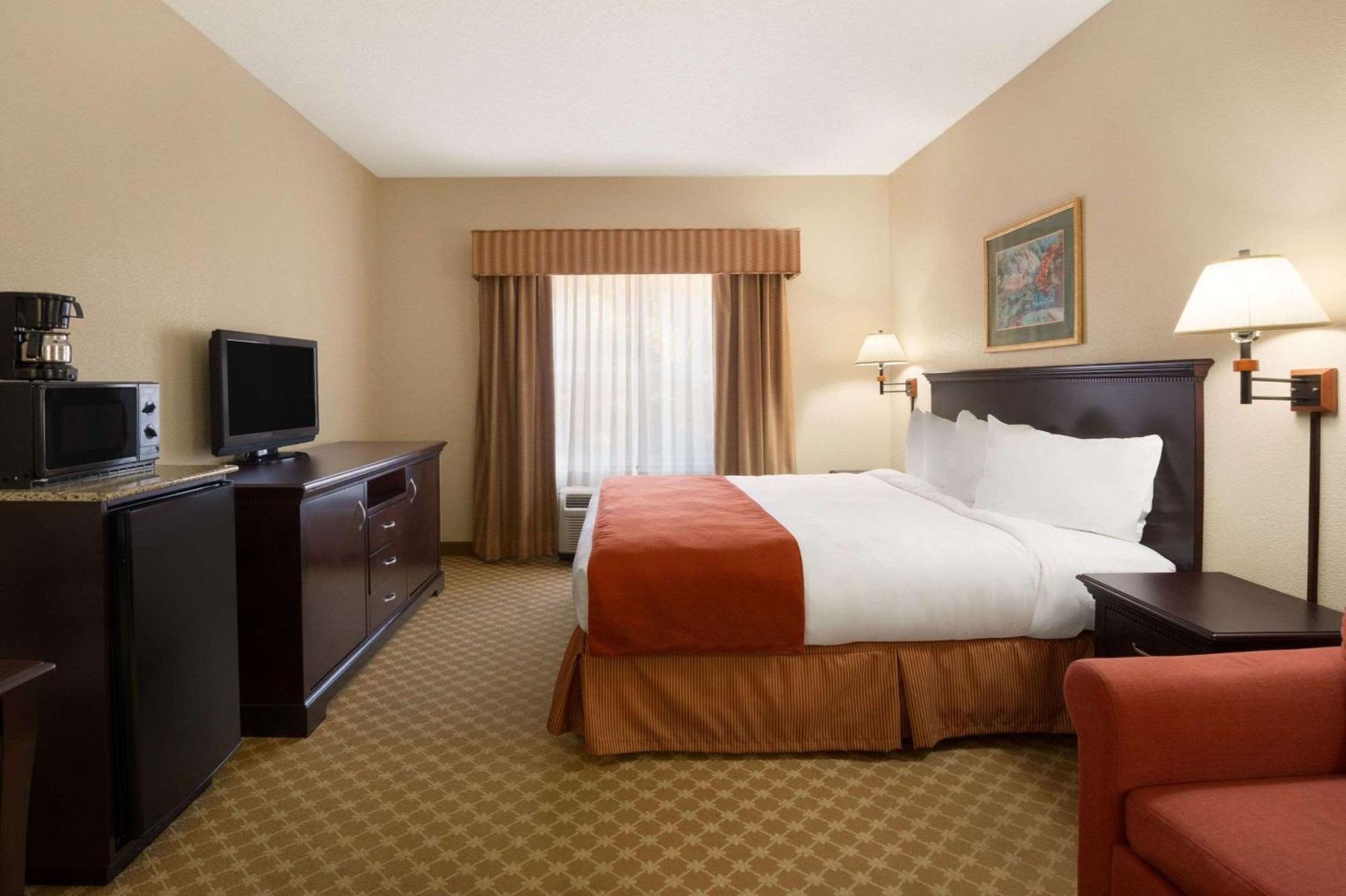 Country Inn & Suites By Radisson, Columbus, Ga Εξωτερικό φωτογραφία