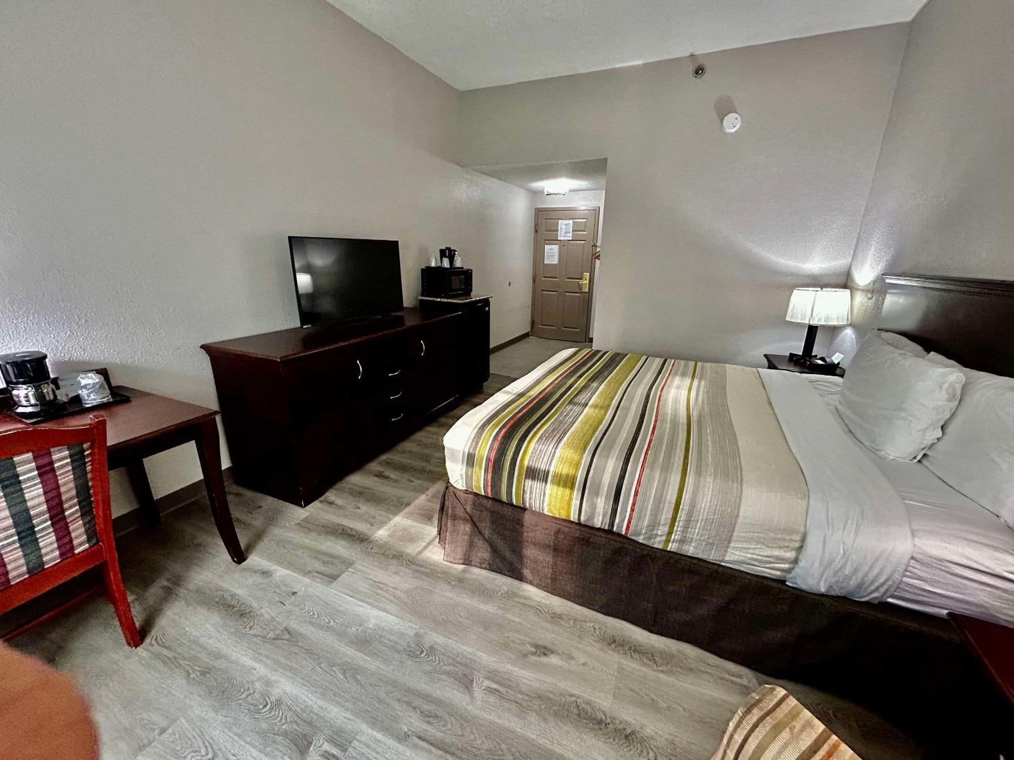 Country Inn & Suites By Radisson, Columbus, Ga Εξωτερικό φωτογραφία