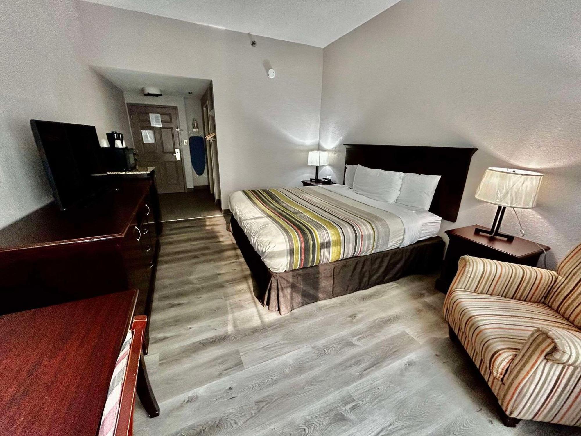 Country Inn & Suites By Radisson, Columbus, Ga Εξωτερικό φωτογραφία