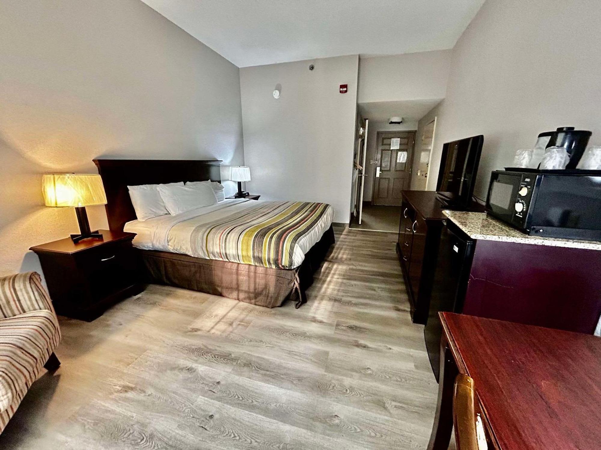 Country Inn & Suites By Radisson, Columbus, Ga Εξωτερικό φωτογραφία